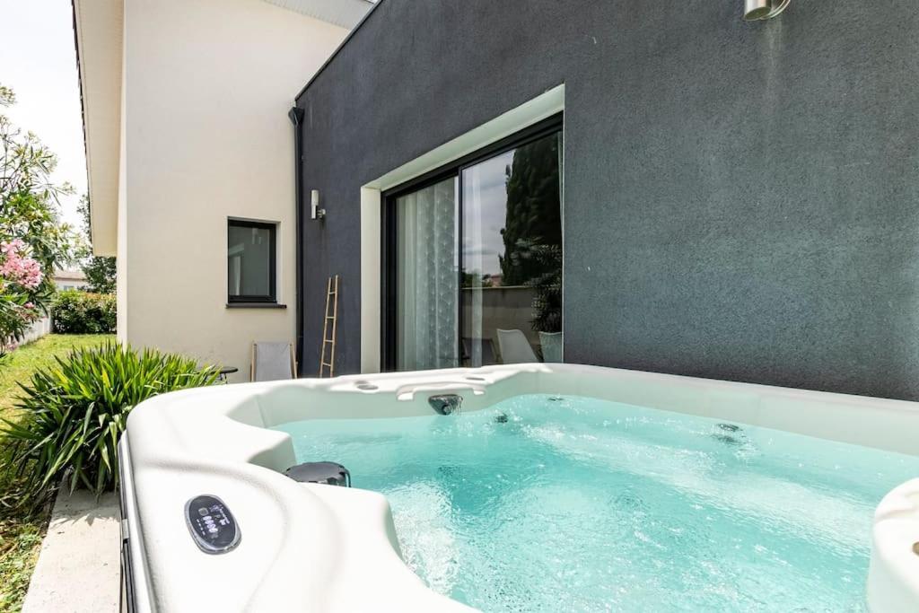 Des Rives Du Tarn Avec Jacuzzi * Montans